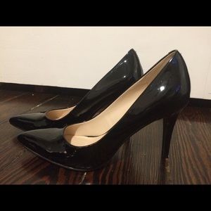 Brand new Nine West Pumps